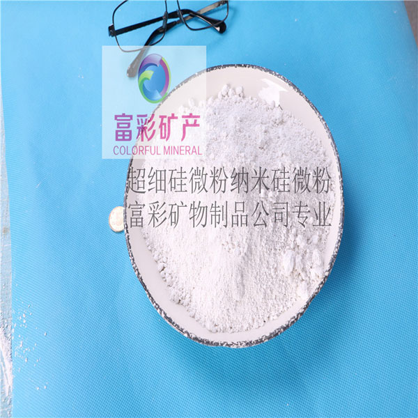 �{�׹�΢��